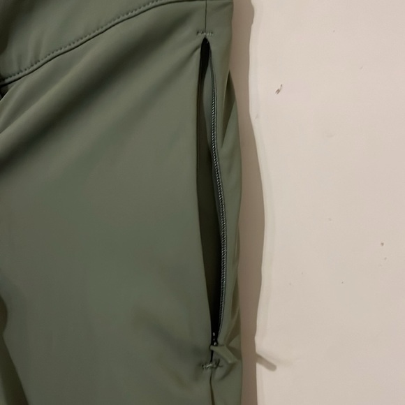 NWT Yoga Work Green Women's Pants - Picture 4 of 9